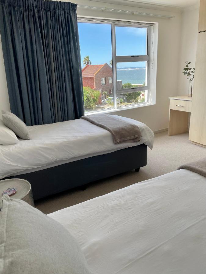'On Point' Beach House - Jeffreys Bay Exteriör bild