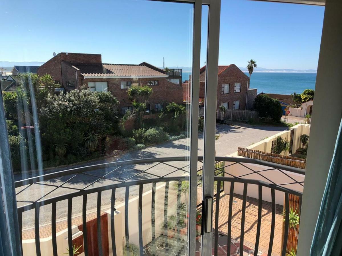 'On Point' Beach House - Jeffreys Bay Exteriör bild