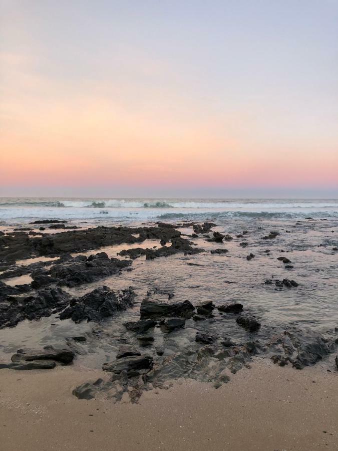 'On Point' Beach House - Jeffreys Bay Exteriör bild