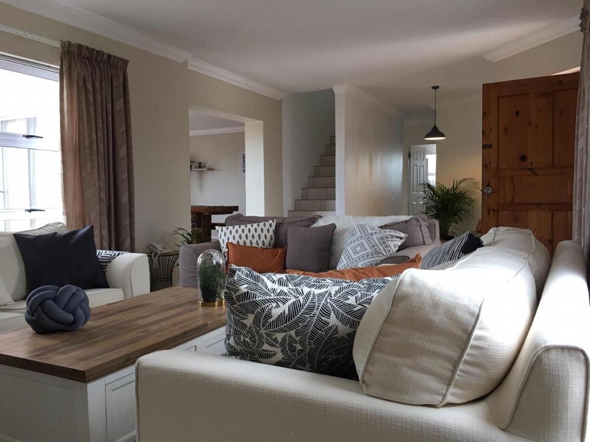 'On Point' Beach House - Jeffreys Bay Exteriör bild