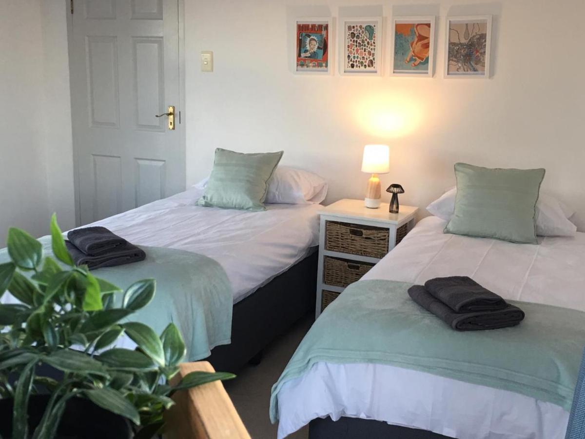 'On Point' Beach House - Jeffreys Bay Exteriör bild